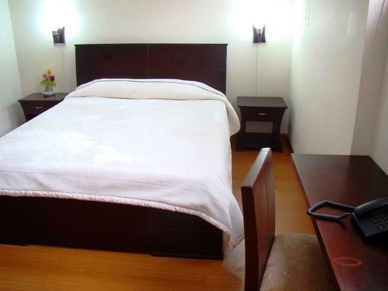 Hotel Arena Plaza Bogotá Extérieur photo
